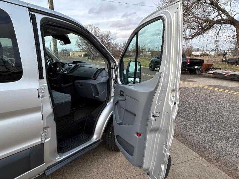 Ford Transit 350 Wagon Low Roof XLT 60/40 Pass. 148-in. WB 2016