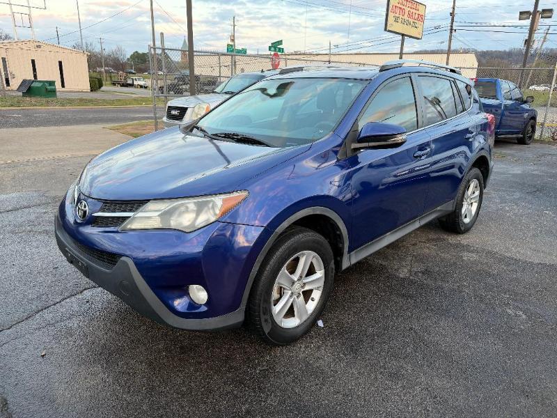 Toyota RAV4 XLE FWD 2014