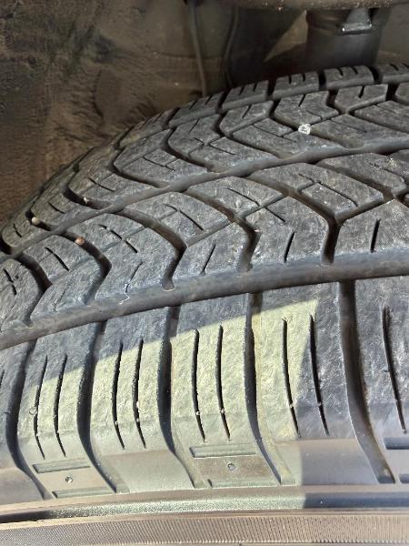 Toyota RAV4 Base I4 2WD 2010