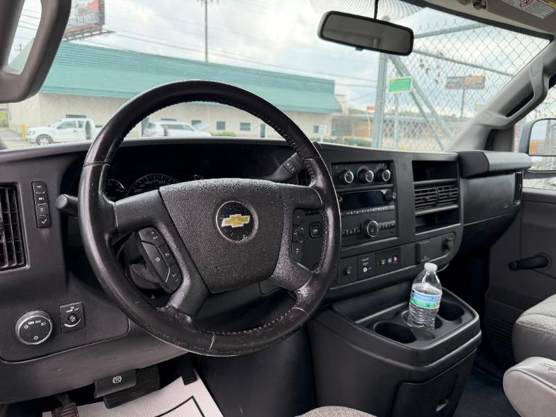 Chevrolet Express G3500 139" 2020