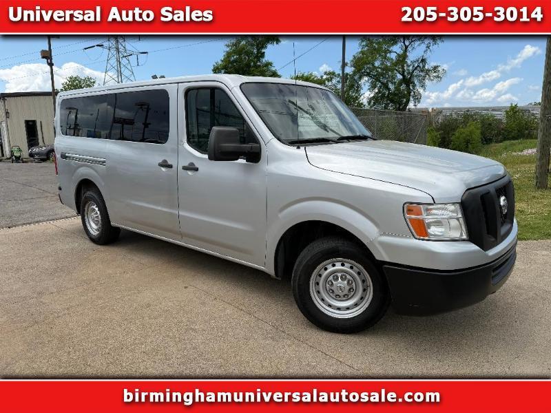 2017 Nissan NV Passenger 3500 SV V6