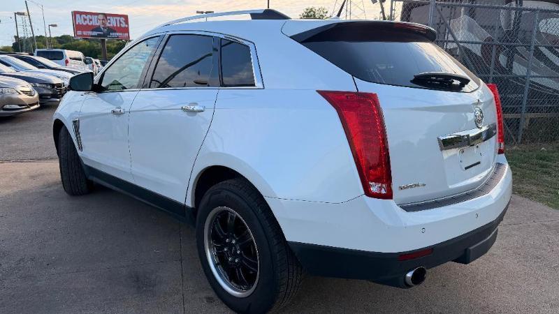 Cadillac SRX AWD Performance Collection 2013