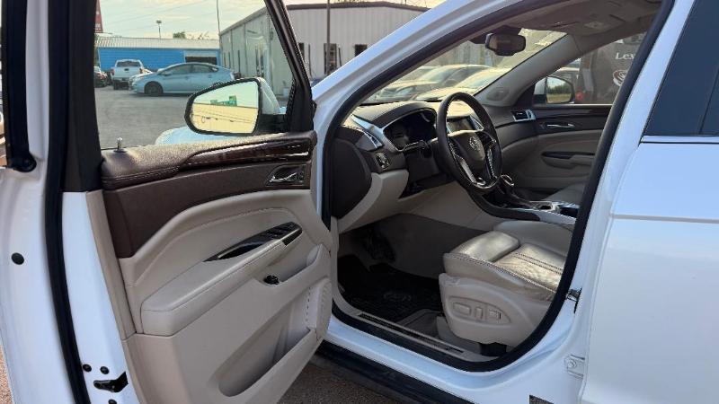 Cadillac SRX AWD Performance Collection 2013