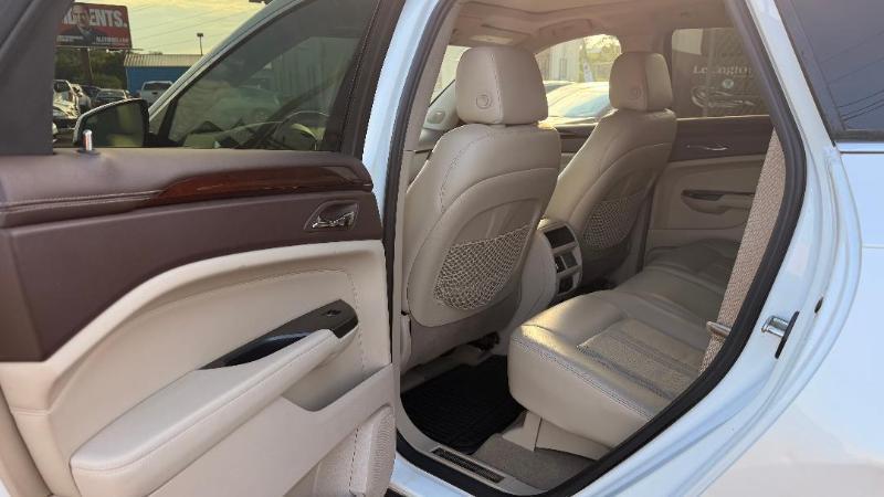 Cadillac SRX AWD Performance Collection 2013