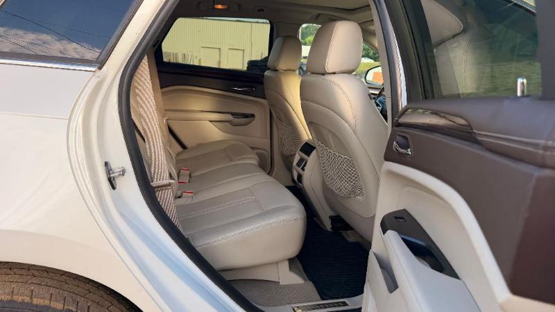 Cadillac SRX AWD Performance Collection 2013