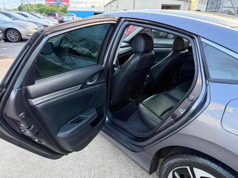 Honda Civic EX-TL Sedan CVT 2016