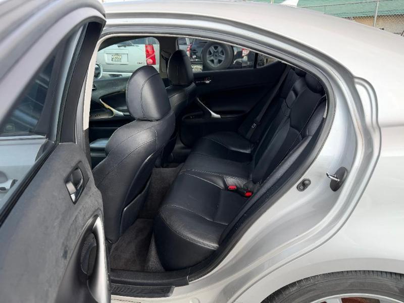 Lexus IS IS 250 6-Speed Manual 2007