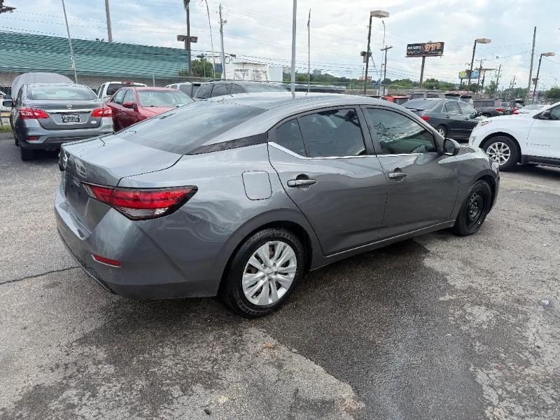 Nissan Sentra S 2023