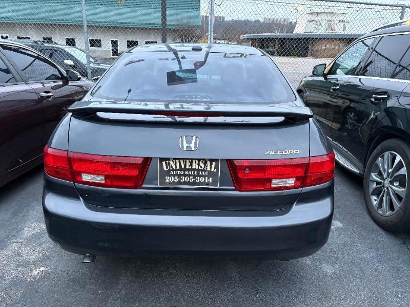 Honda Accord EX V-6 Sedan AT with Navigation System and XM Radi 2005