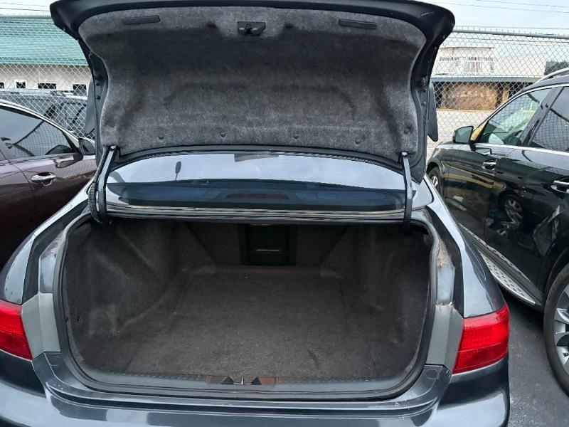 Honda Accord EX V-6 Sedan AT with Navigation System and XM Radi 2005