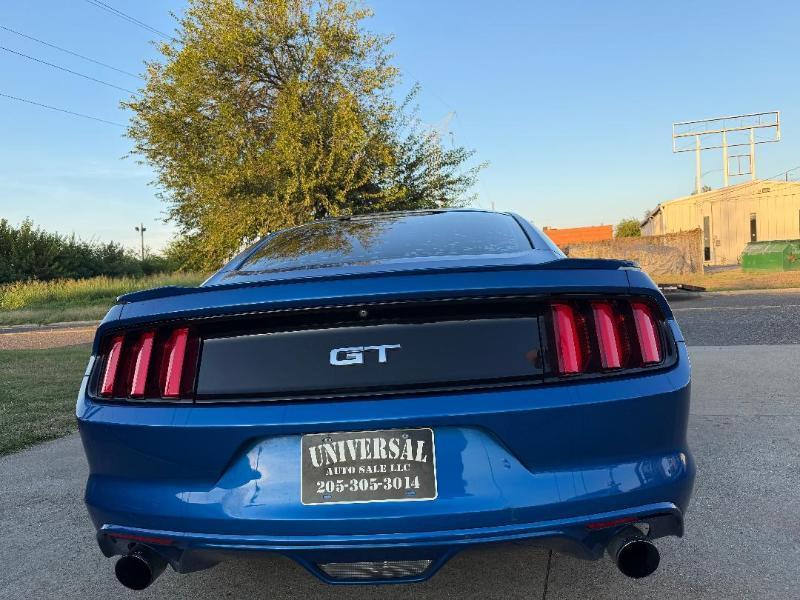 Ford Mustang GT Premium Coupe 2017