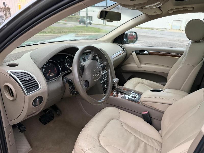 Audi Q7 3.0T Premium Plus quattro 2015