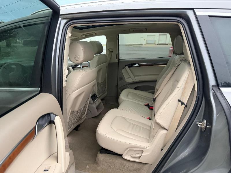 Audi Q7 3.0T Premium Plus quattro 2015