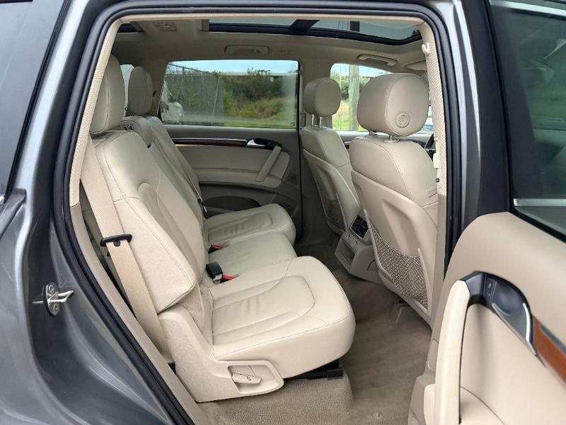 Audi Q7 3.0T Premium Plus quattro 2015