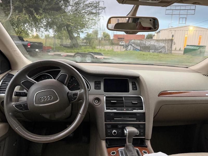 Audi Q7 3.0T Premium Plus quattro 2015
