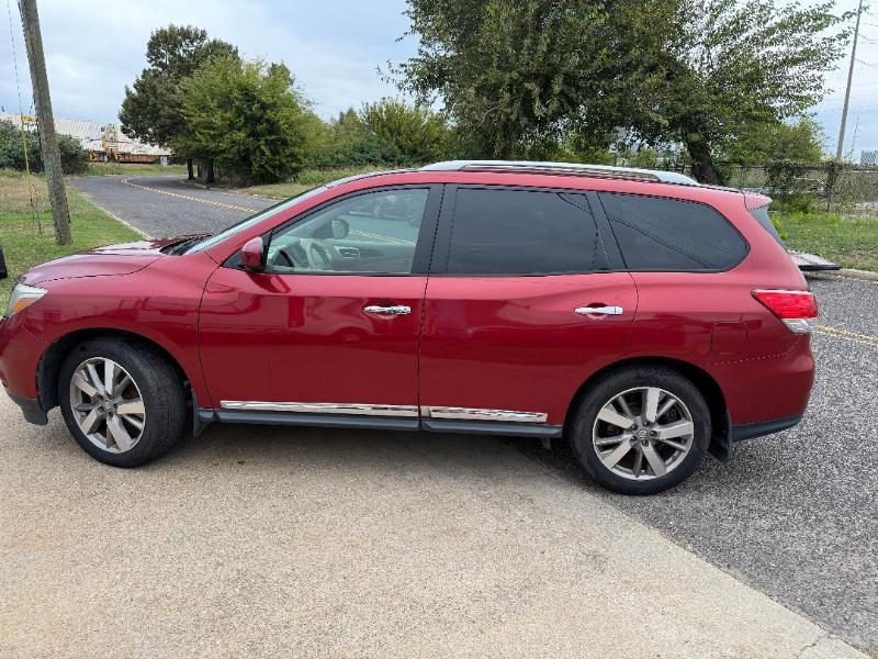 Nissan Pathfinder S 4WD 2014