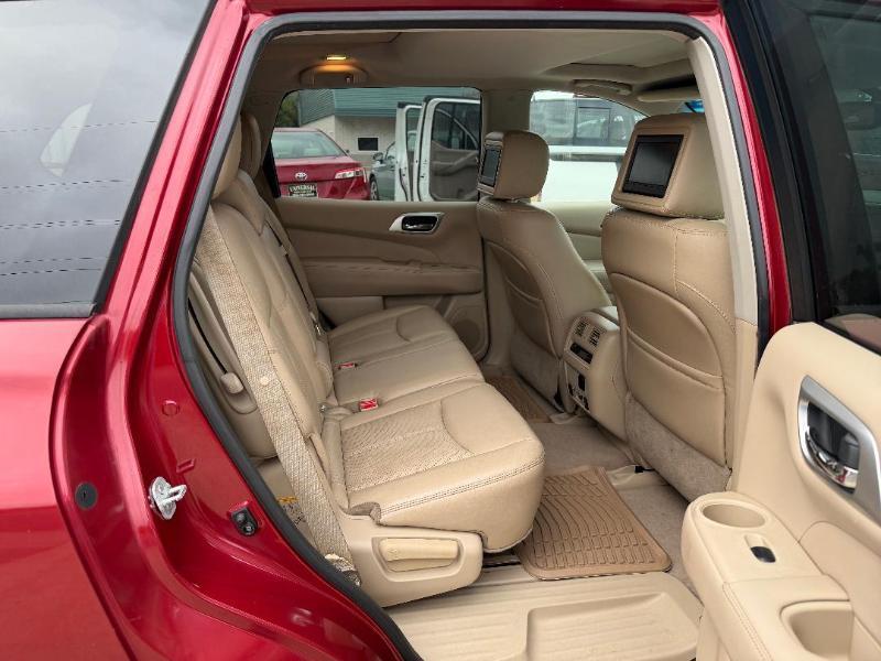 Nissan Pathfinder S 4WD 2014