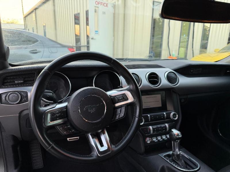 Ford Mustang EcoBoost Premium Convertible 2020