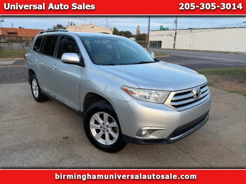 Toyota Highlander Base 2WD V6 2013