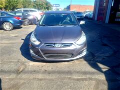 2013 Hyundai Accent 