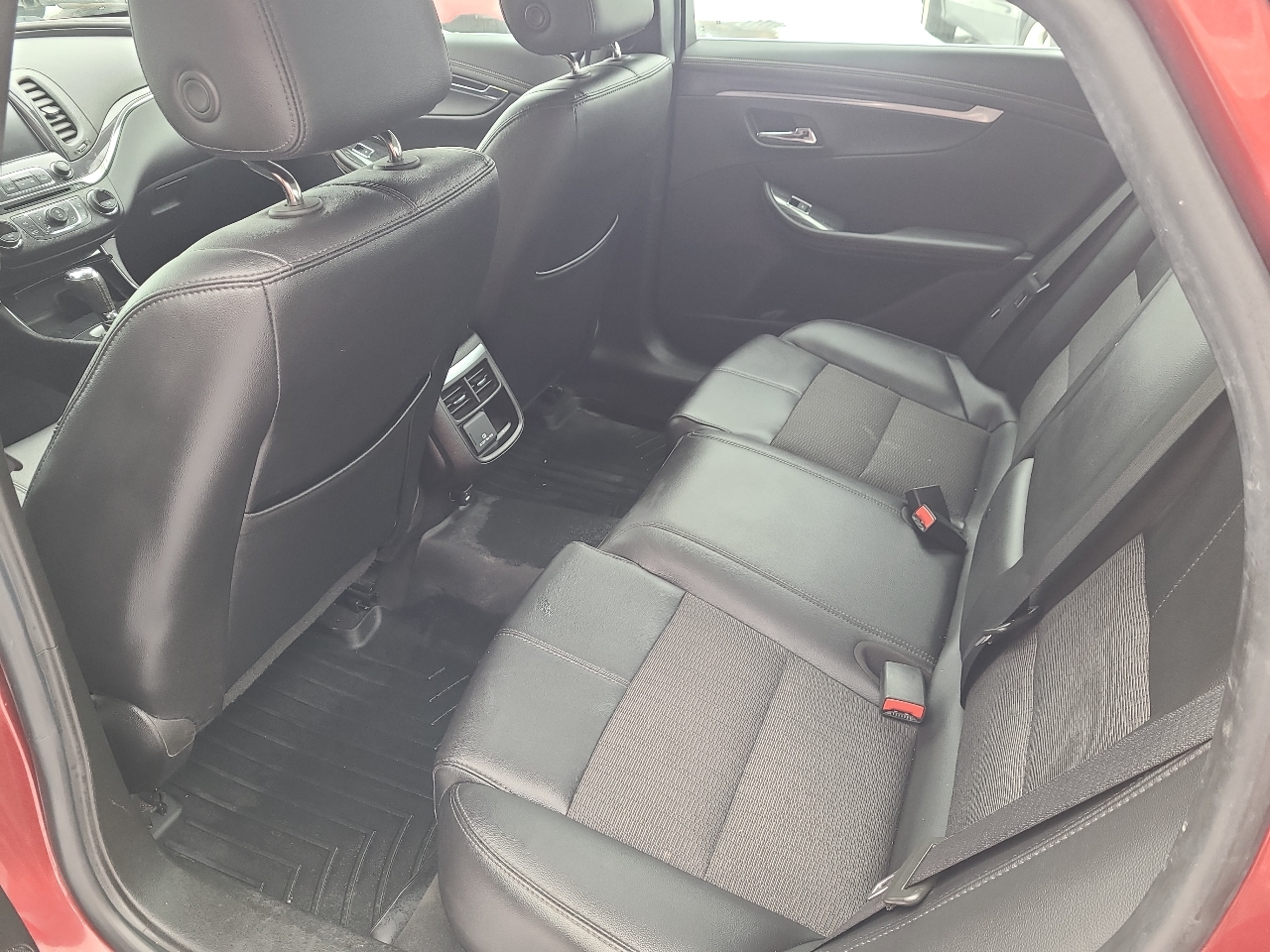 Chevrolet Impala 4dr Sdn LT w/1LT 2019
