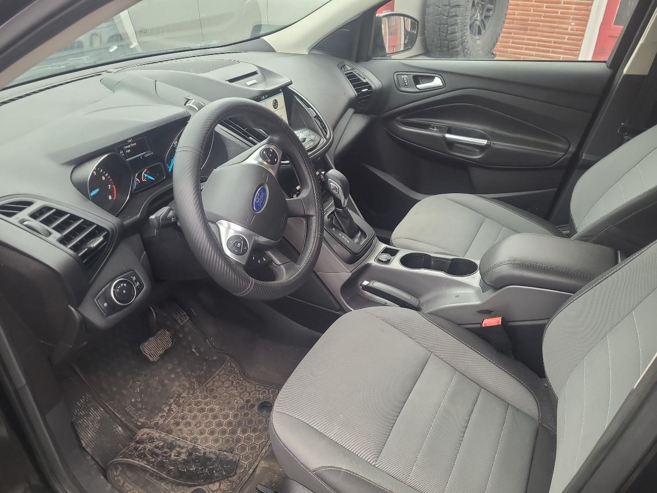 Ford Escape 4WD 4dr SE 2016