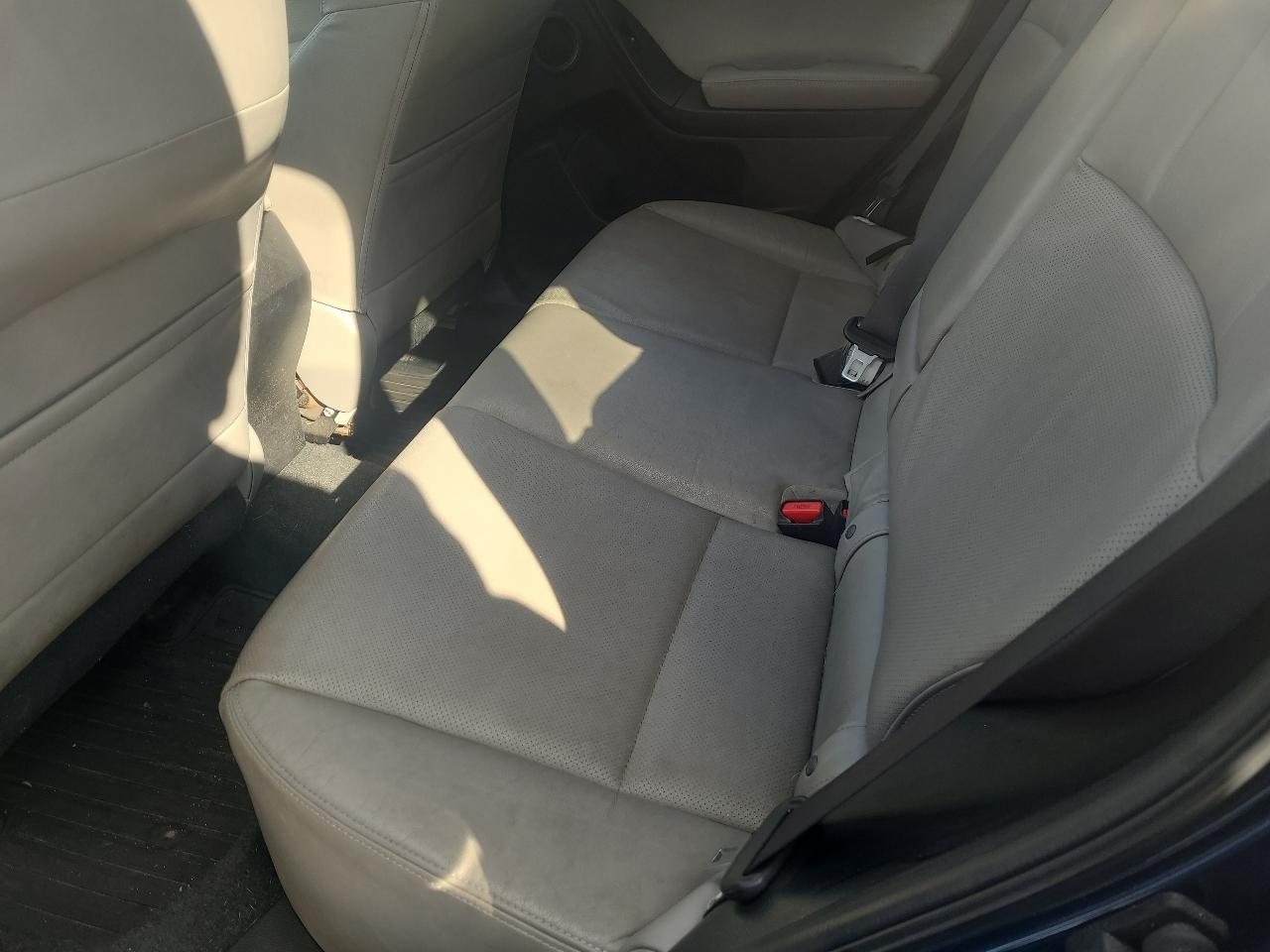 Subaru Forester 4dr Auto 2.5i Touring PZEV 2014