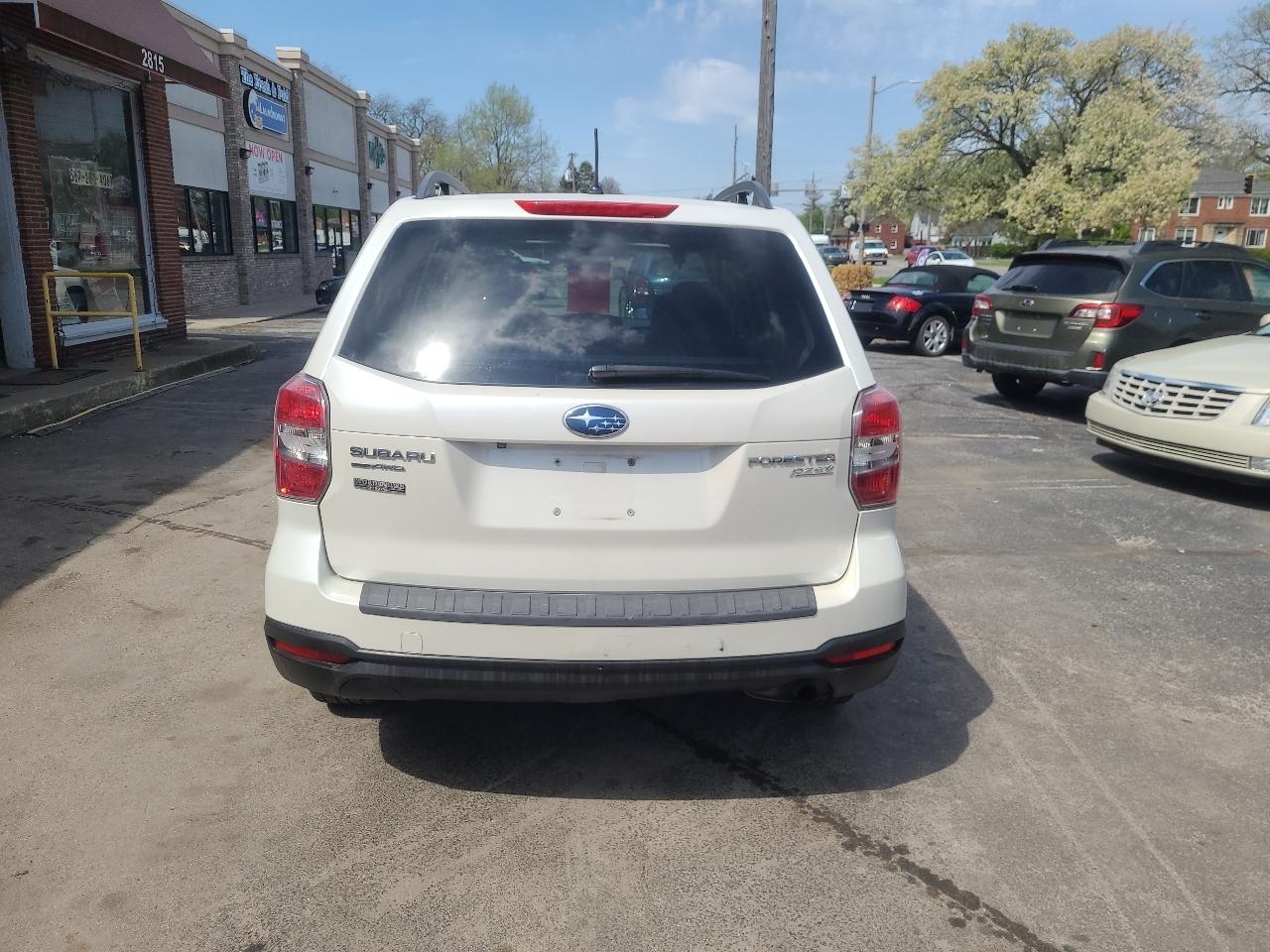 Subaru Forester 4dr CVT 2.5i Premium PZEV 2015