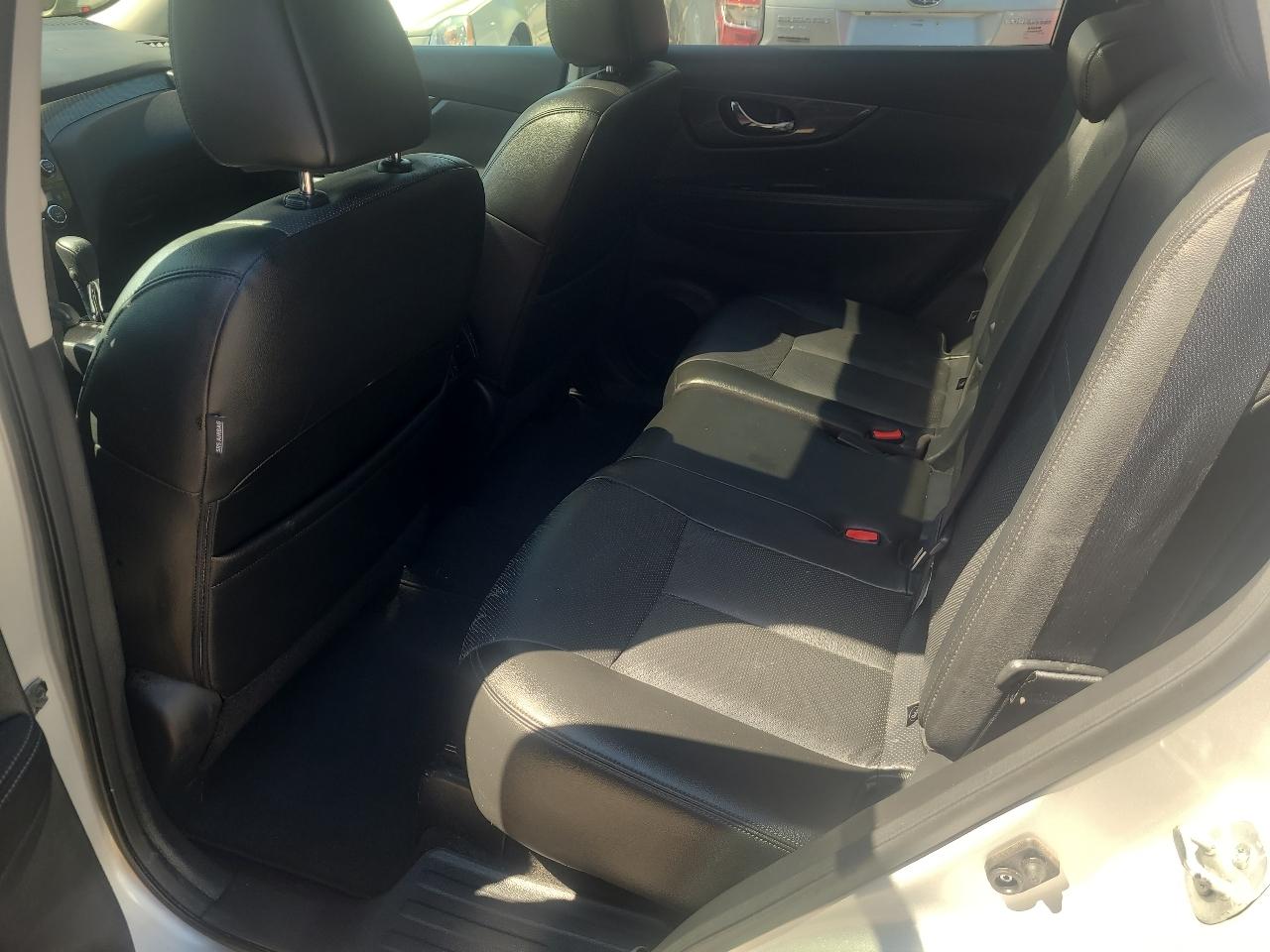 Nissan Rogue AWD 4dr SL 2015