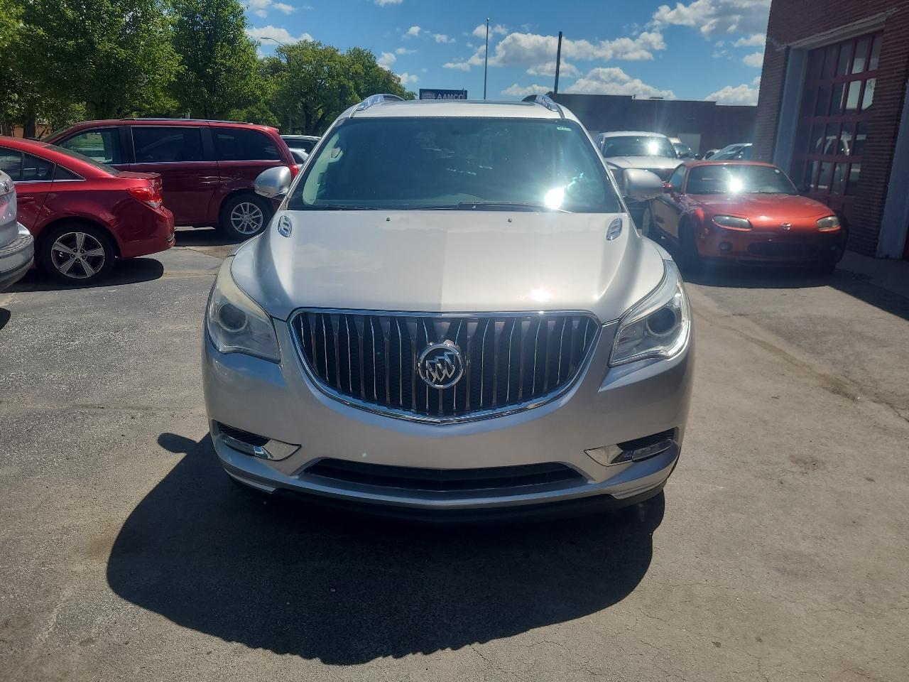 Buick Enclave FWD 4dr Leather 2013