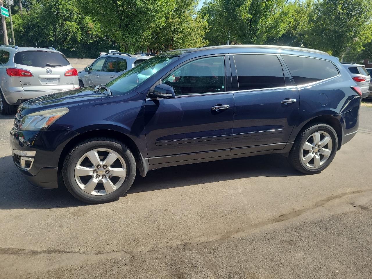Chevrolet Traverse FWD 4dr LT w/1LT 2017