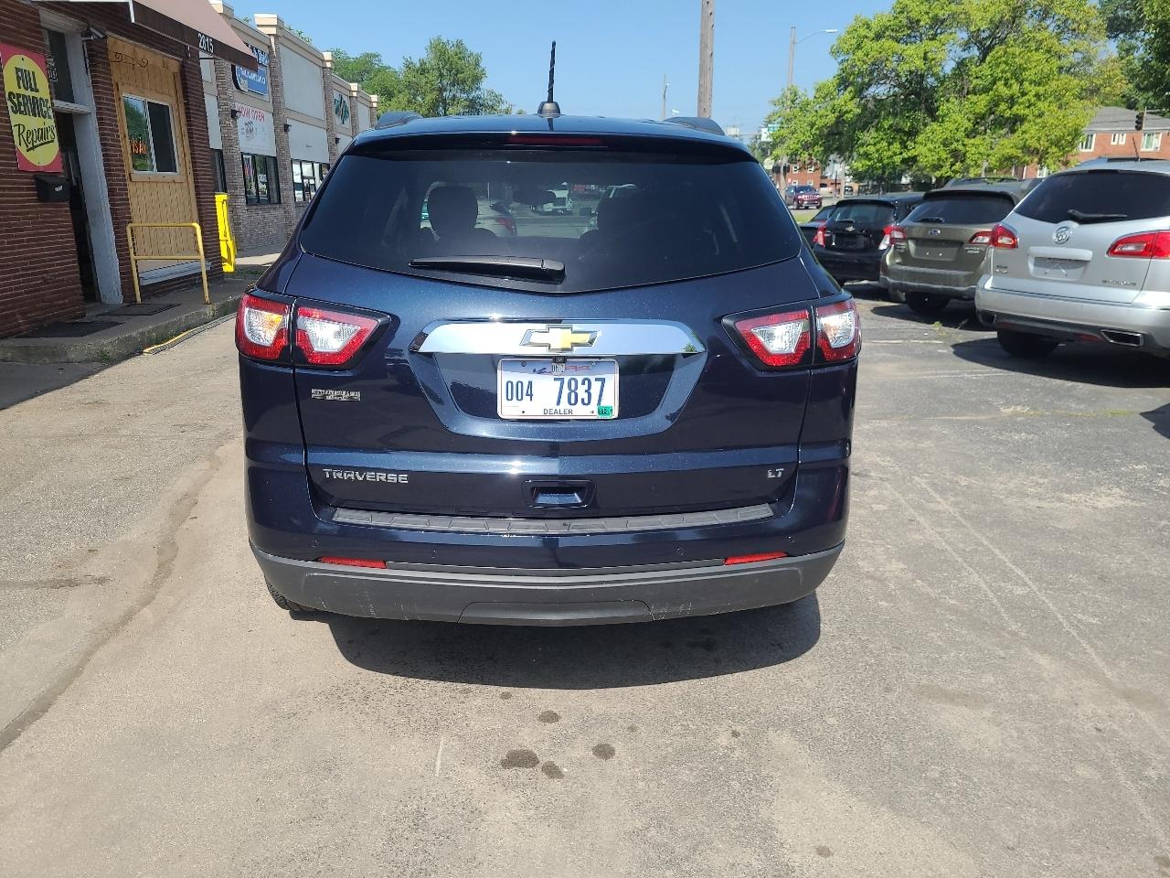 Chevrolet Traverse FWD 4dr LT w/1LT 2017