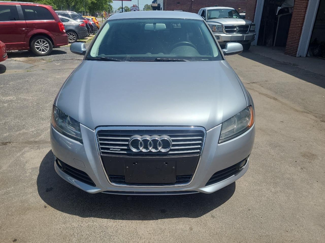 Audi A3 4dr HB S tronic FrontTrak PZEV 2.0T Premium 2011