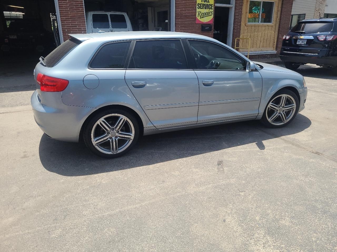 Audi A3 4dr HB S tronic FrontTrak PZEV 2.0T Premium 2011
