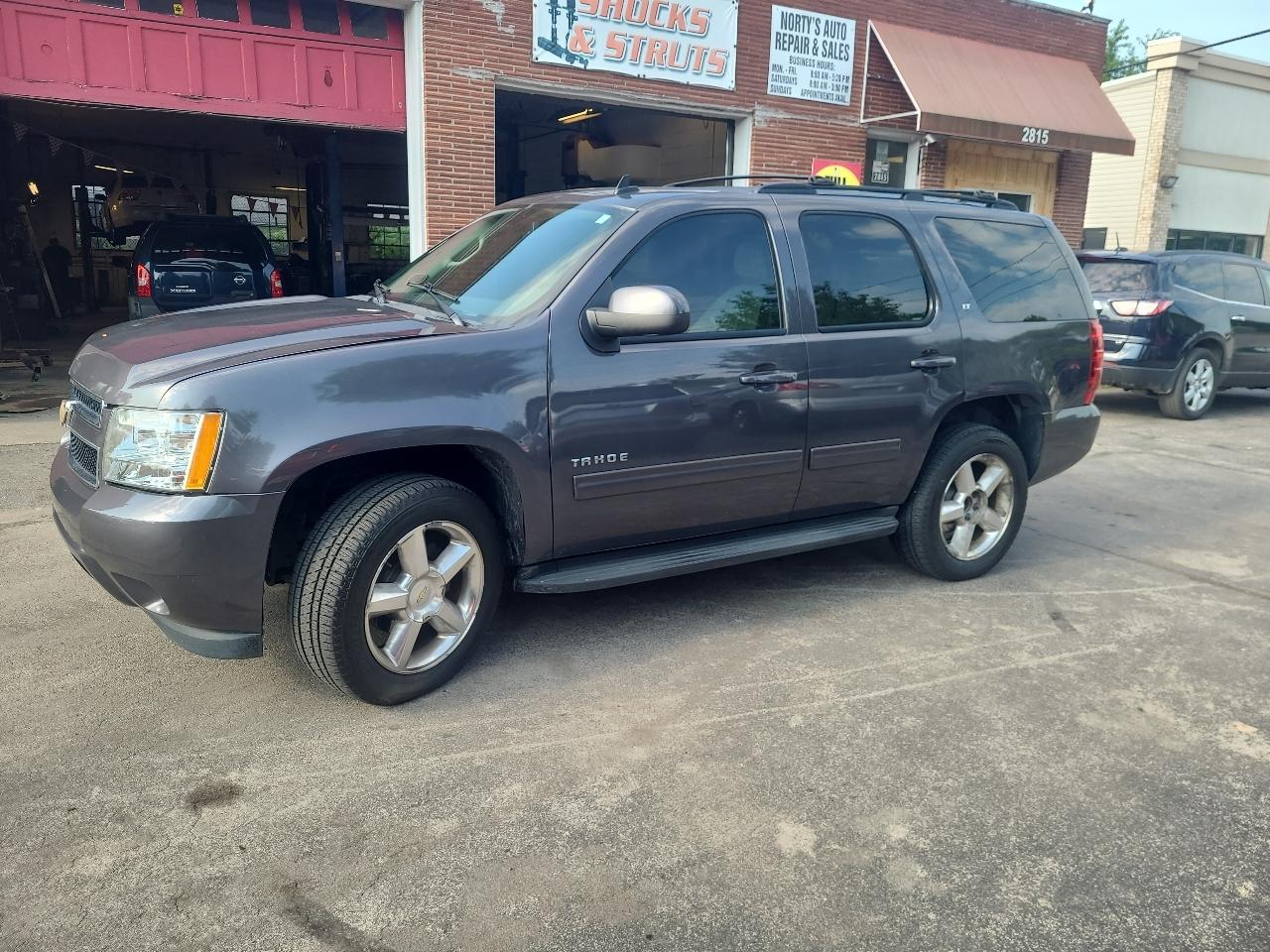 Chevrolet Tahoe 4WD 4dr 1500 LT 2010
