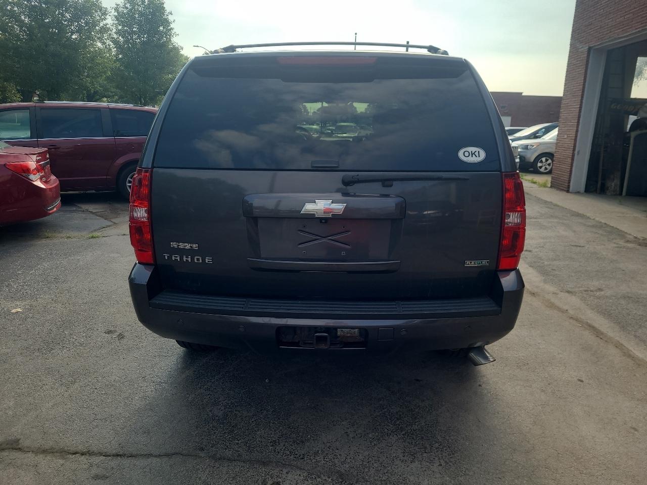 Chevrolet Tahoe 4WD 4dr 1500 LT 2010