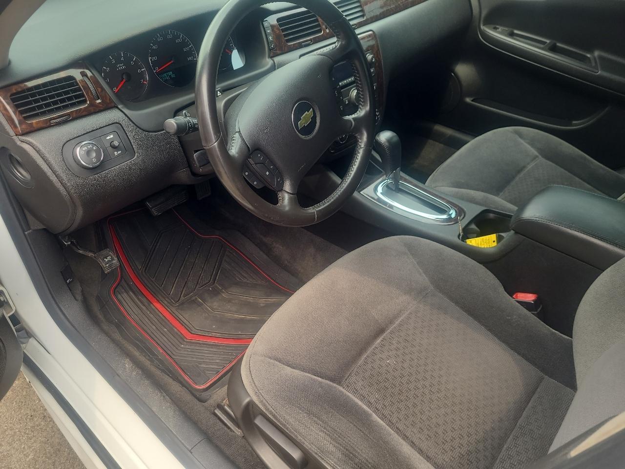 Chevrolet Impala 4dr Sdn LT Retail 2013