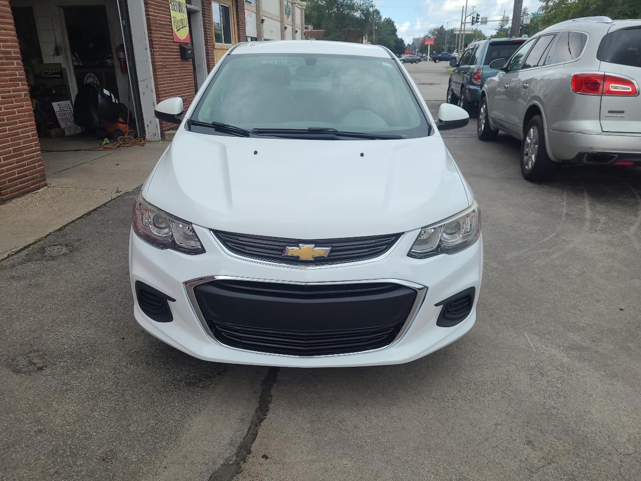 Chevrolet Sonic 4dr Sdn Auto Premier 2017