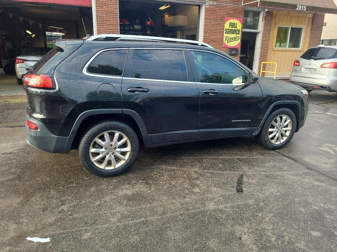 Jeep Cherokee 4WD 4dr Limited 2016