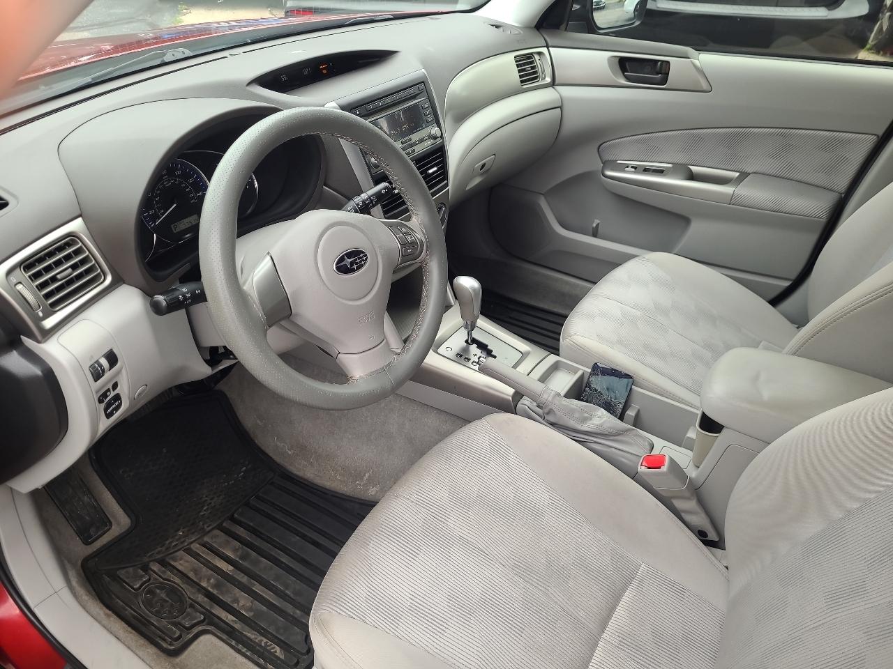 Subaru Forester 4dr Auto 2.5X 2010