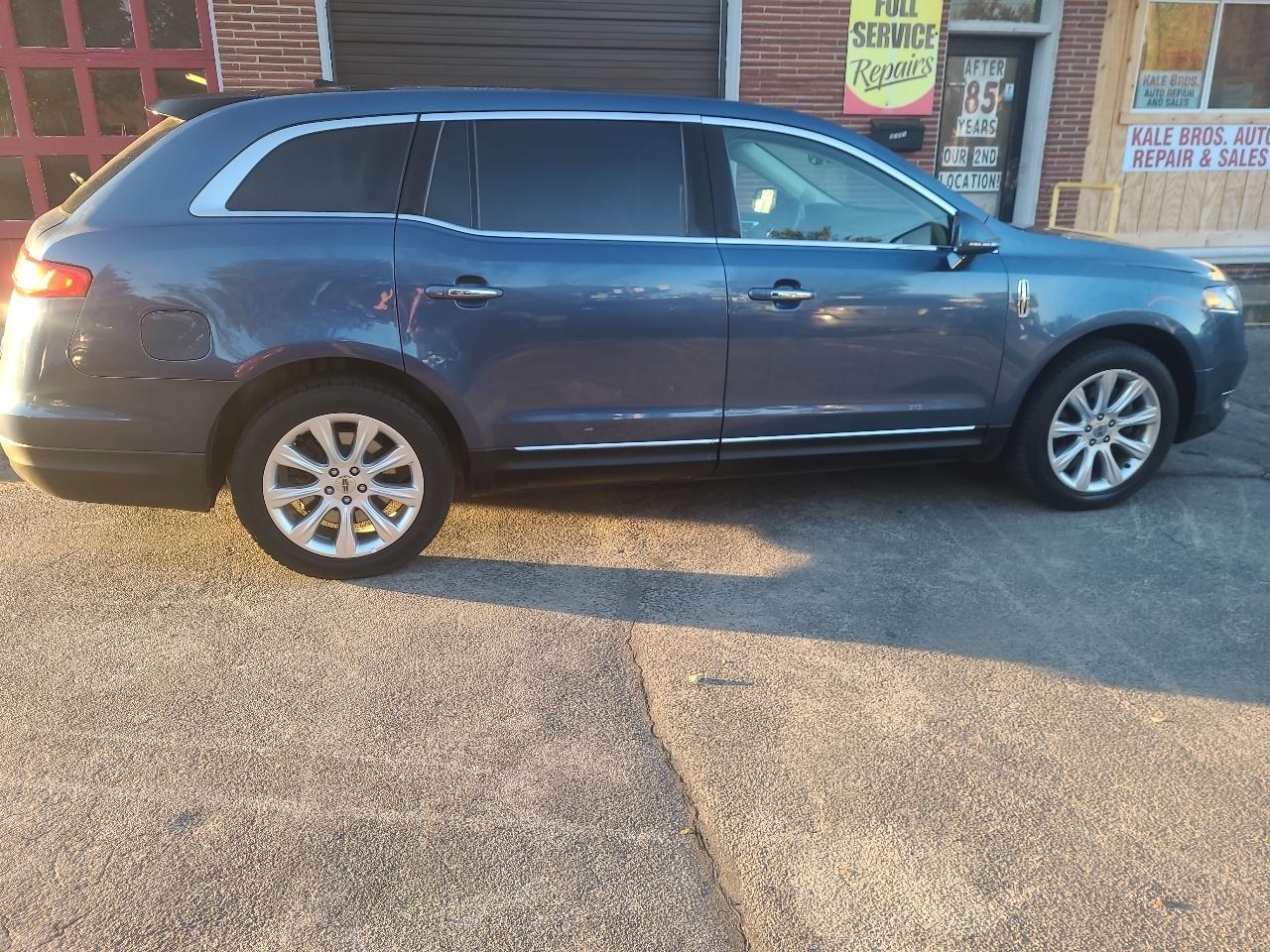 Lincoln MKT 3.7L FWD Premiere 2018