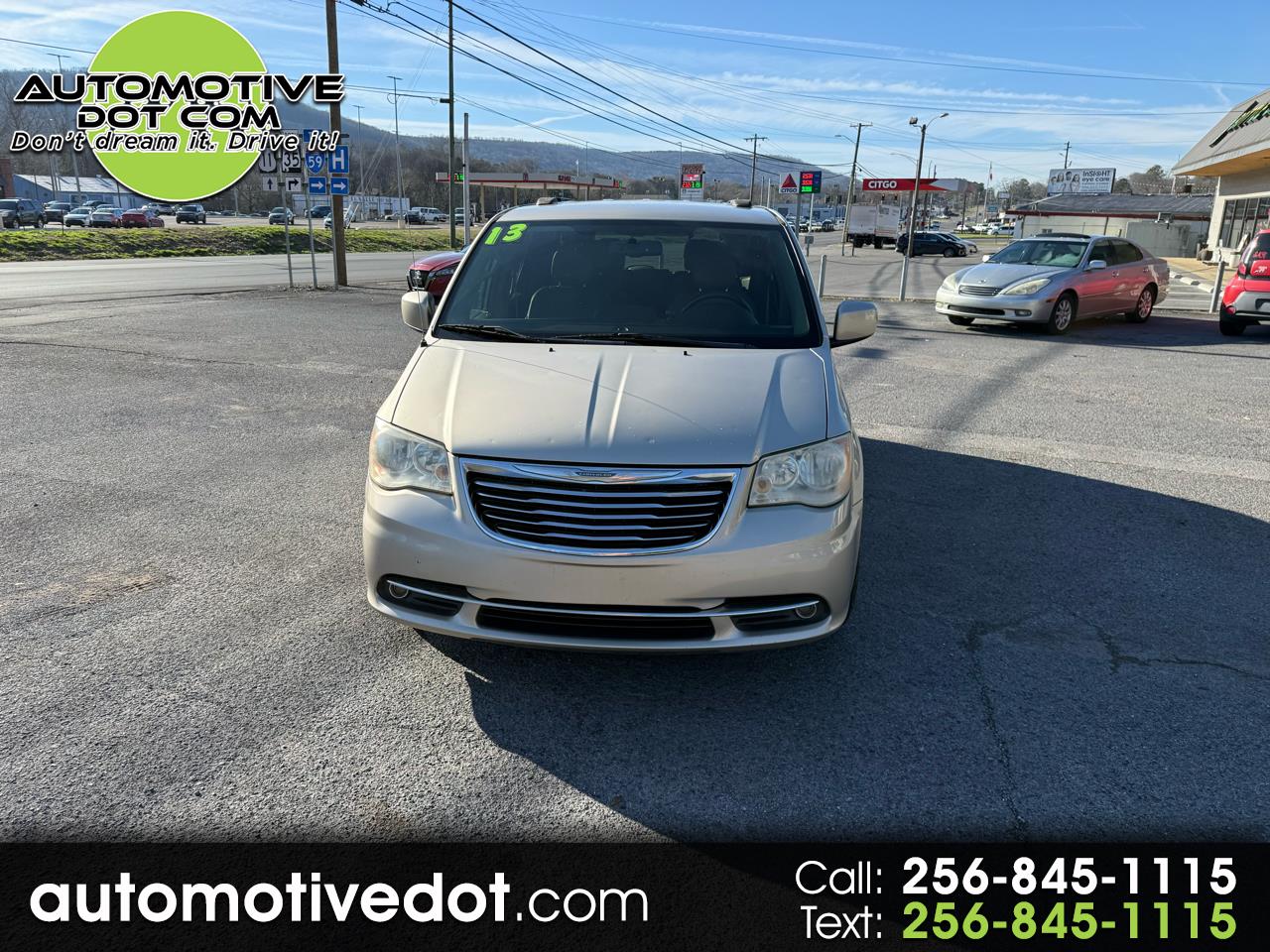 2013 Chrysler Town & Country Touring