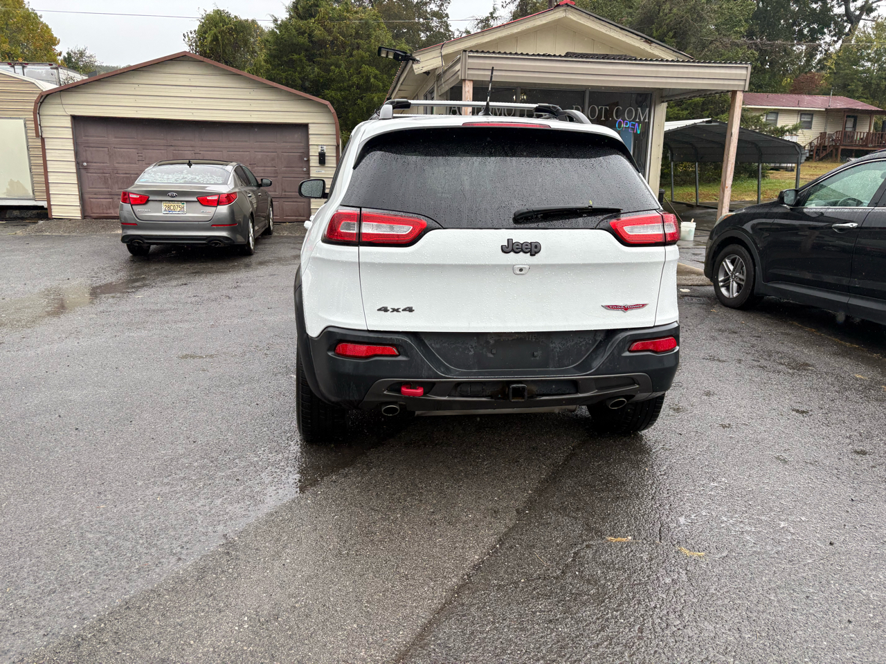 Jeep Cherokee Trailhawk 4WD 2015 Jeep Cherokee Trailhawk 4WD 2015