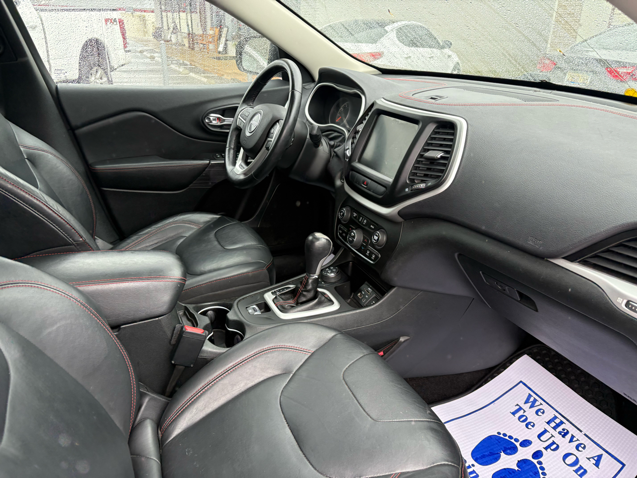 Jeep Cherokee Trailhawk 4WD 2015 Jeep Cherokee Trailhawk 4WD 2015