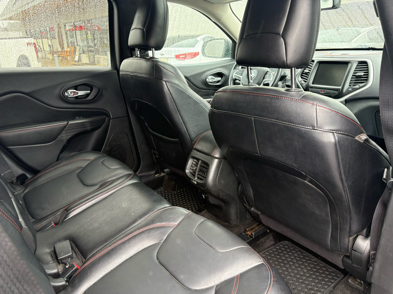 Jeep Cherokee Trailhawk 4WD 2015 Jeep Cherokee Trailhawk 4WD 2015