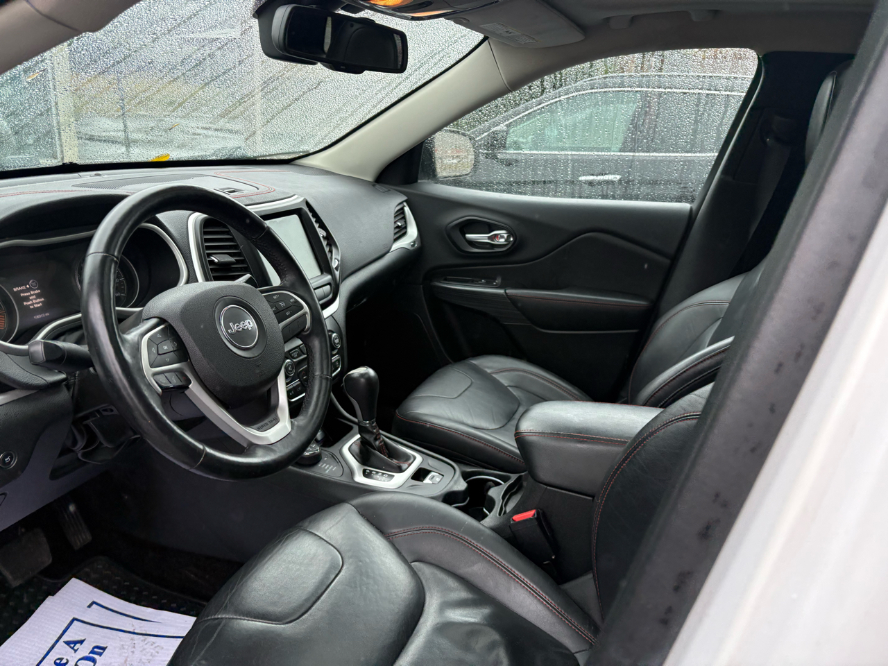 Jeep Cherokee Trailhawk 4WD 2015 Jeep Cherokee Trailhawk 4WD 2015