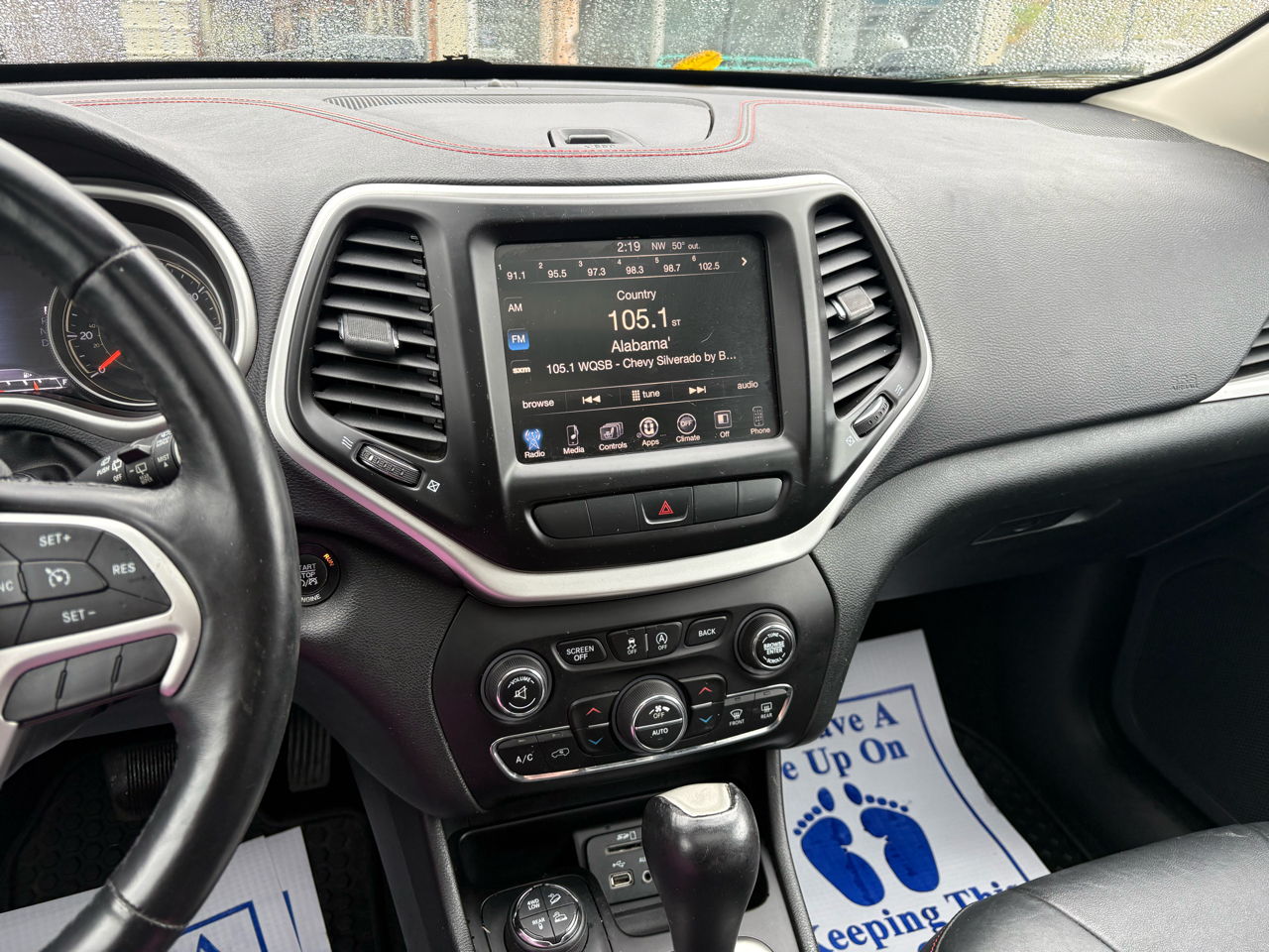 Jeep Cherokee Trailhawk 4WD 2015 Jeep Cherokee Trailhawk 4WD 2015