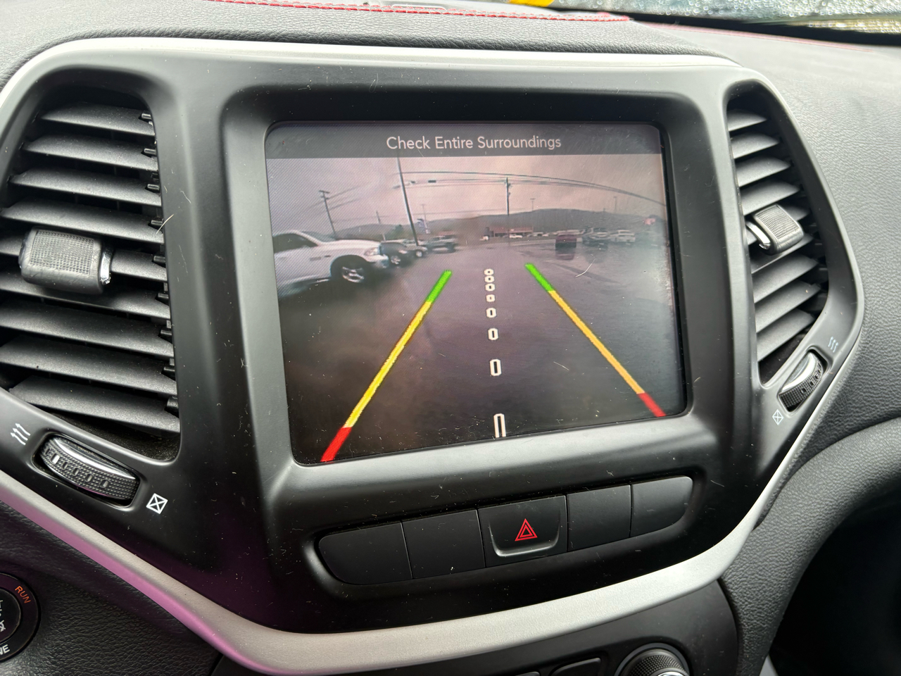 Jeep Cherokee Trailhawk 4WD 2015 Jeep Cherokee Trailhawk 4WD 2015