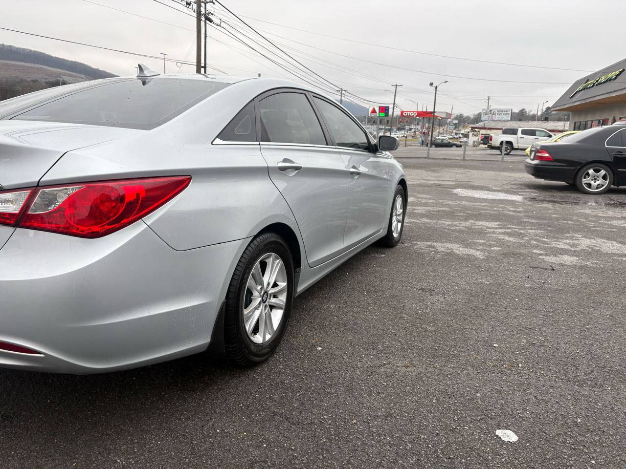 Hyundai Sonata GLS Auto 2011