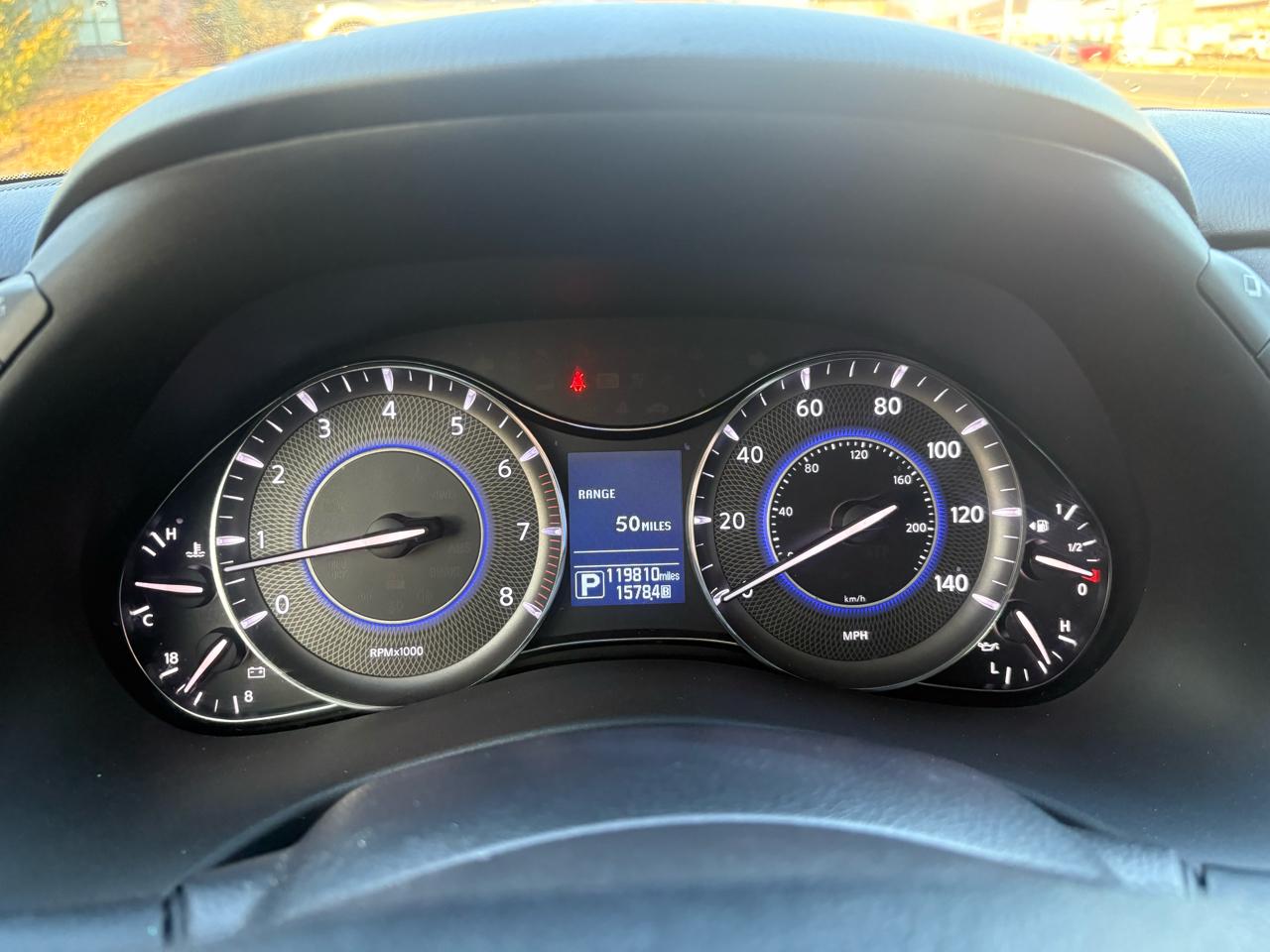 Infiniti QX80 2WD 2015